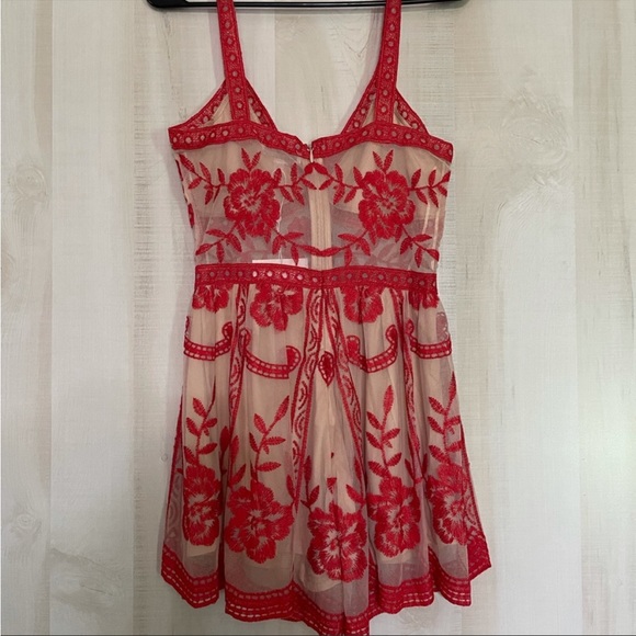 Honey Punch romper x Dolls Kill - Picture 3 of 4